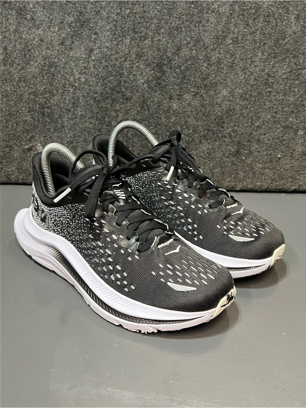 Hoka Kawana Womens Running Shoe - Size 7.5